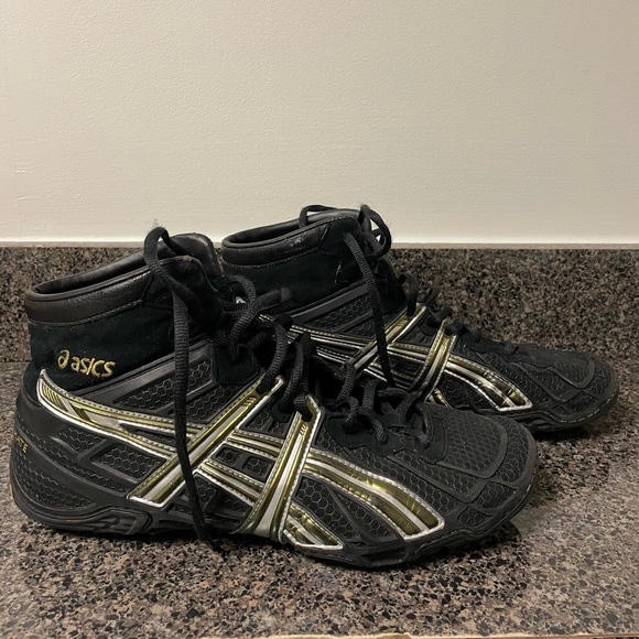 ASICS Dan gable ultimate wrestling shoe - Picture 2 of 5